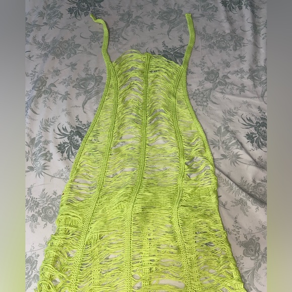 WOMENS KNITTED BEACH COVERUP DRESS NEON GREEN - Picture 3 of 3